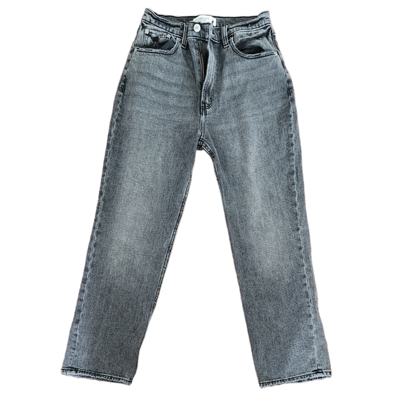 Abercrombie & Fitch Ultra High Rise Ankle Straight Jean - Picture 6 of 10